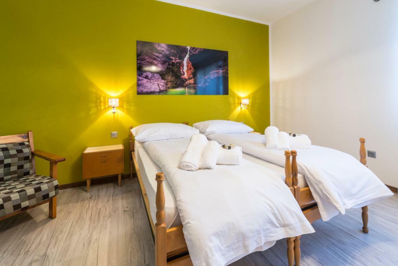 Room&Breakfast Al Canyon Fondo Exteriör bild